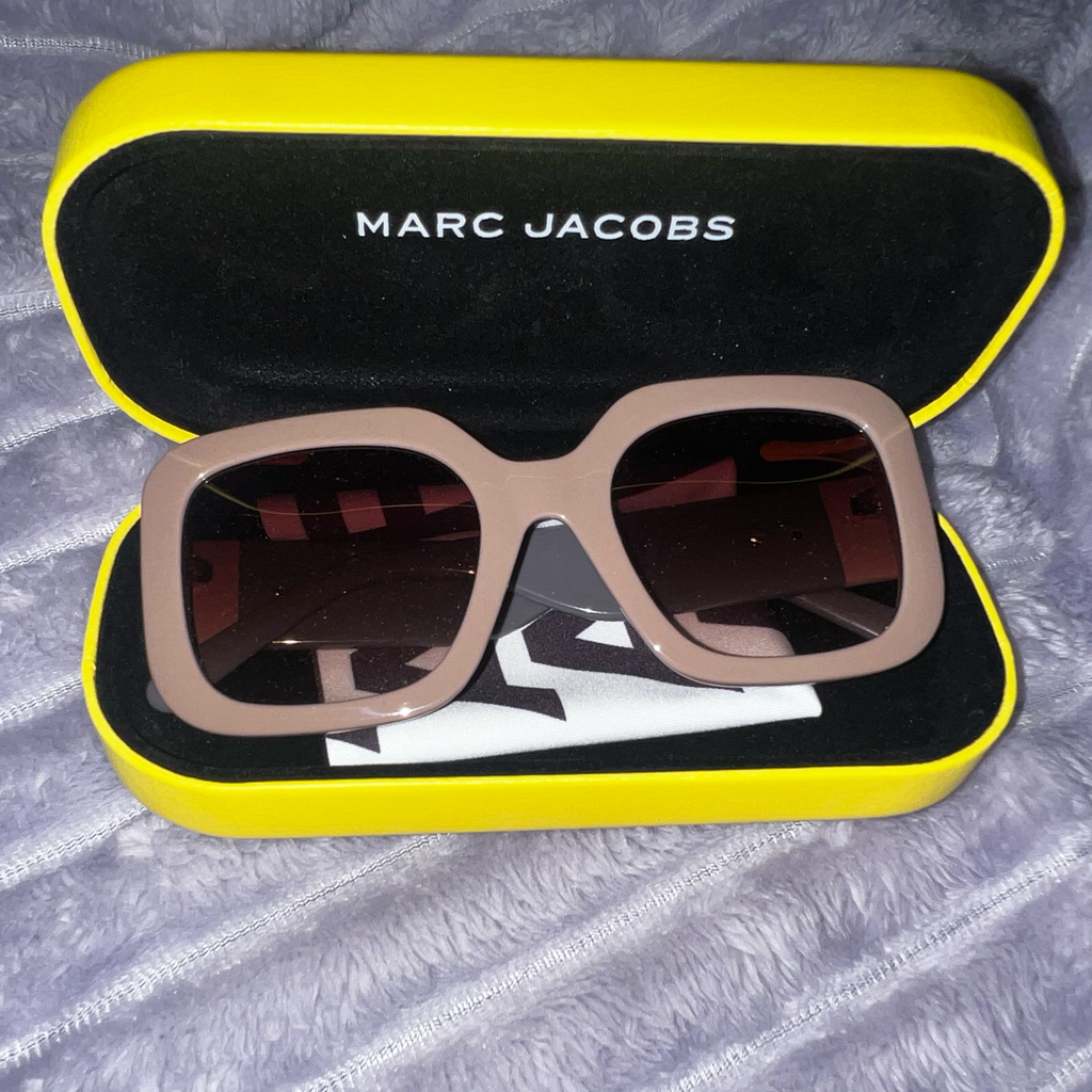 Marc Jacobs Tan Sunglasses With Bright Yellow Case